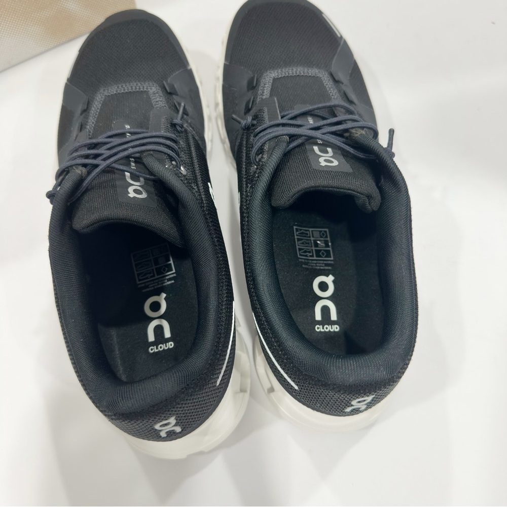 On Running Cloud 6 Women’s Shoes - Picture 9 of 12